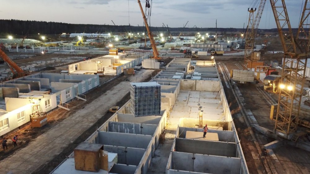 Компания Modulbau начала поставку модульных сантехкабин для инфекционного центра в Новой Москве