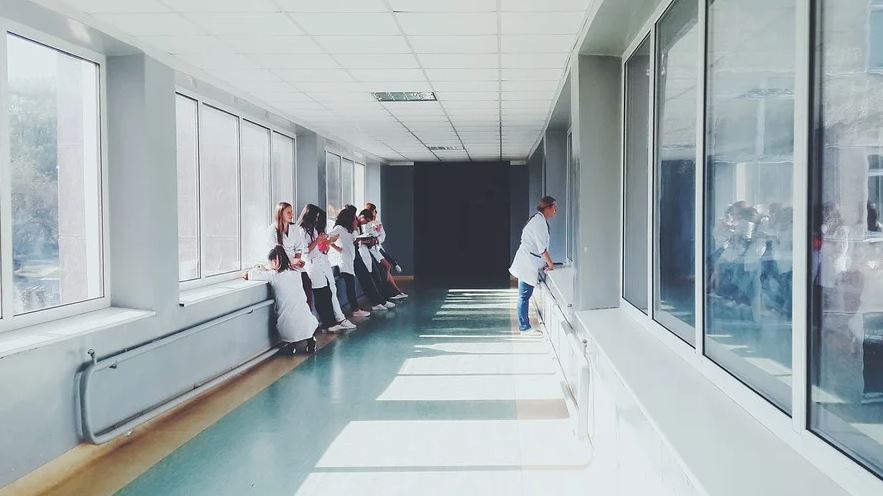 Когда в Щербинке завершится строительство новой детско-взрослой поликлиники