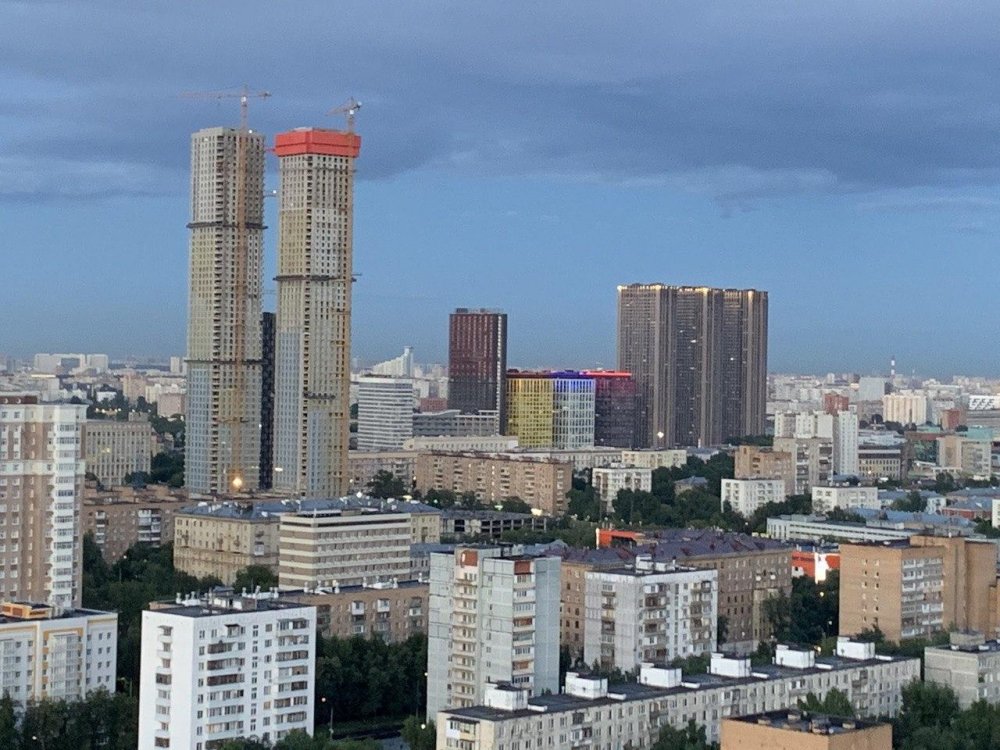 Офисы в Москве оптимизируют на 30% из-за второй волны COVID-19