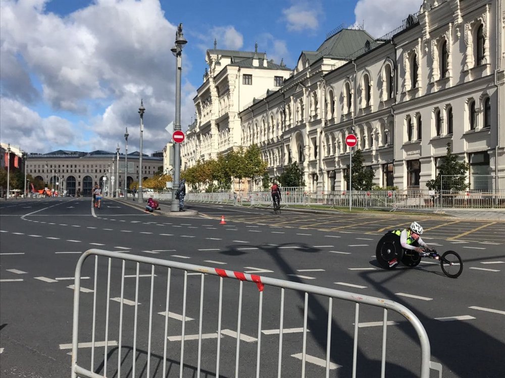 Власти Москвы отказались назвать улицу именем Лужкова