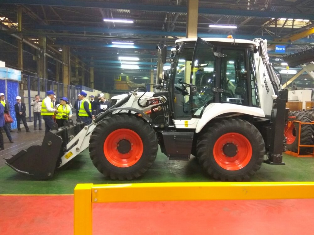 Елабуга отметила открытие производство Bobcat B780