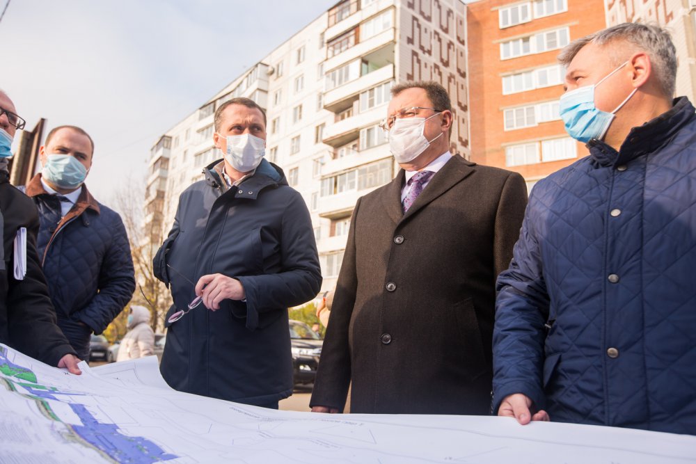 Министр благоустройства Михаил Хайкин проверил ход работ по благоустройству в Ногинске